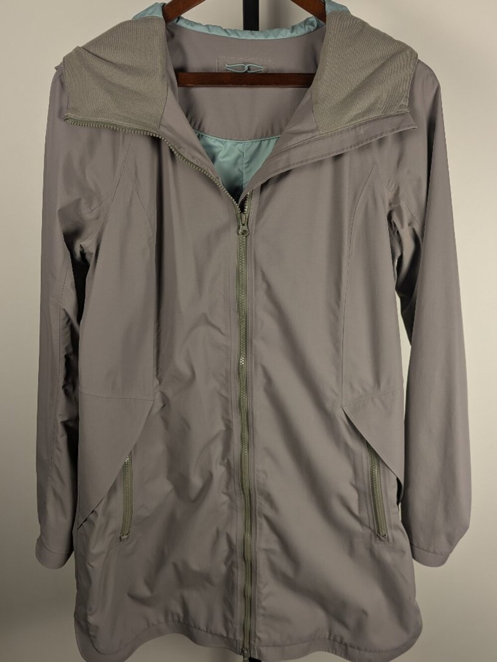 Lululemon Right As Rain Jacket Hooded Waterproof Coat Grey Size 12